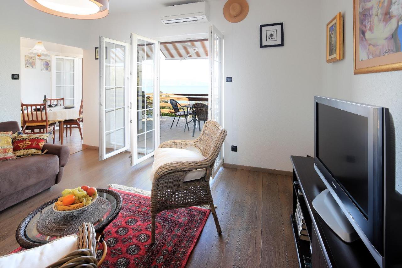 Apartment Vincent With Beautiful Sea View Terrace Klenovica Eksteriør billede